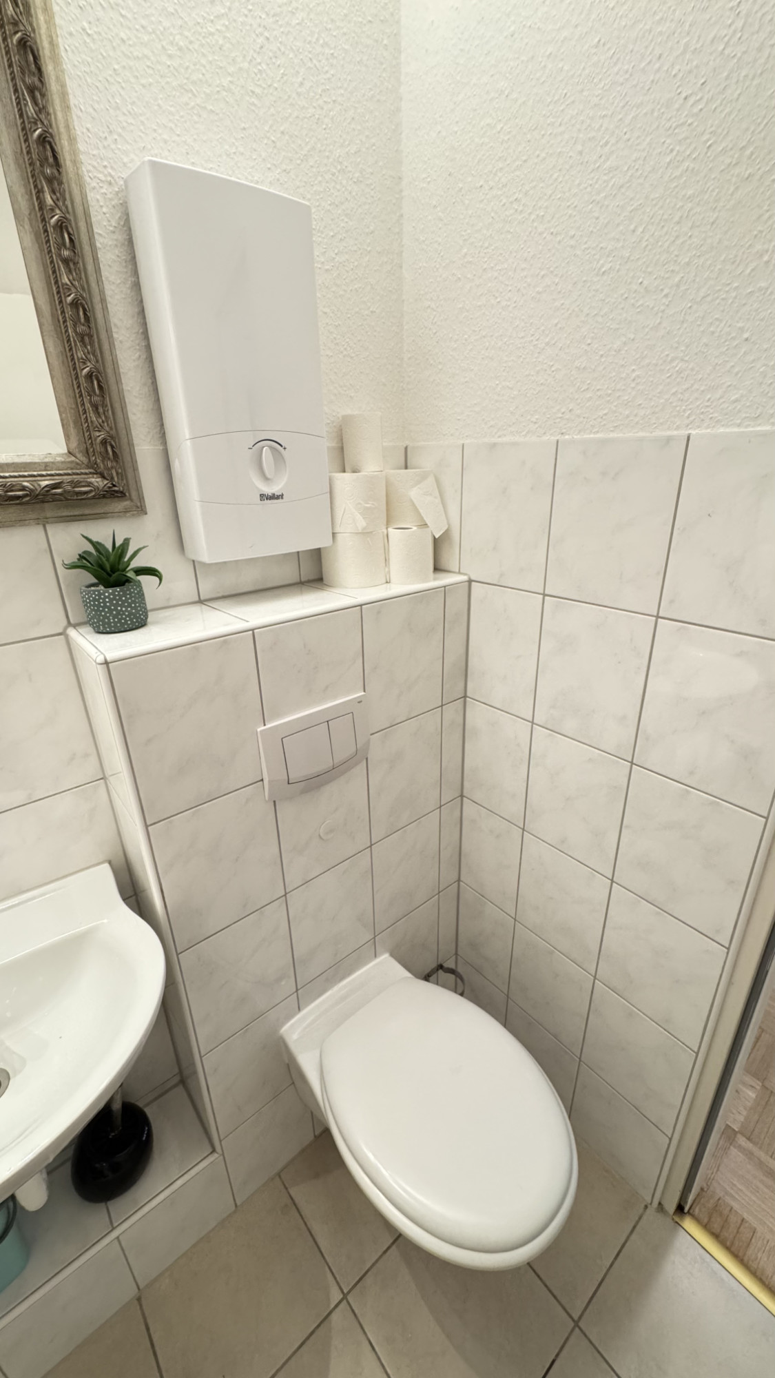 Separates WC / Sanitärbereich